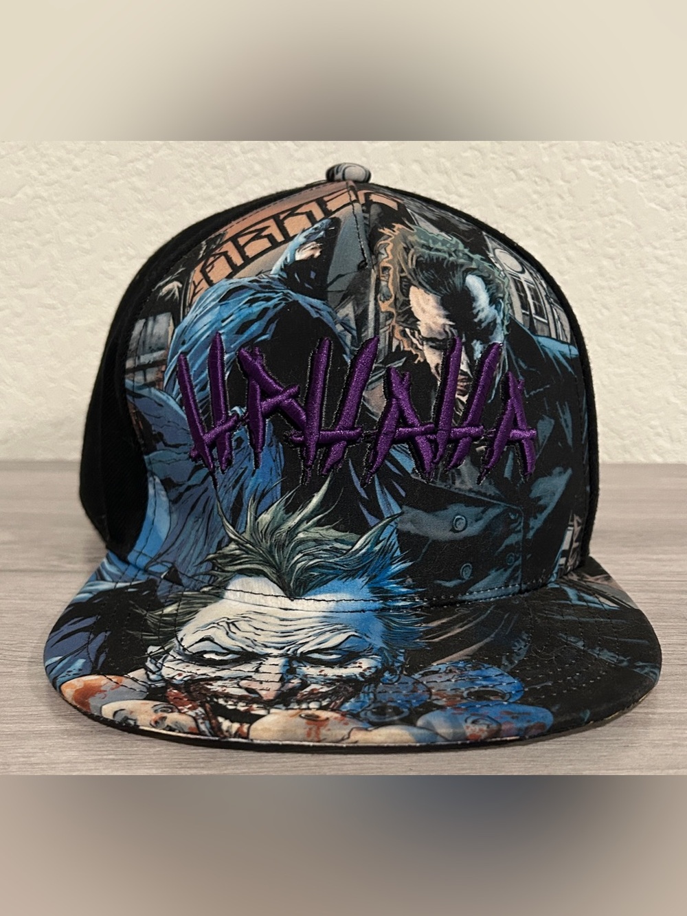 DC Comics Joker "HAHAHA" Arkham Snapback Hat - Picture 2 of 7